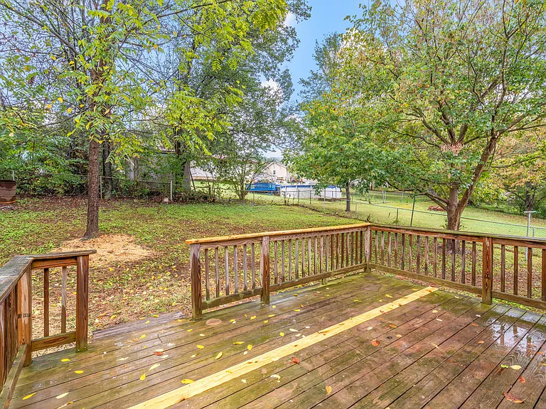 728 Birchbrook Dr — Photo 23