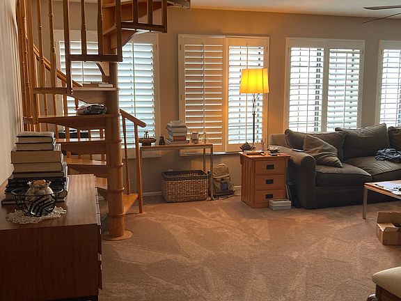 5th image of 1652 Shaw Pl