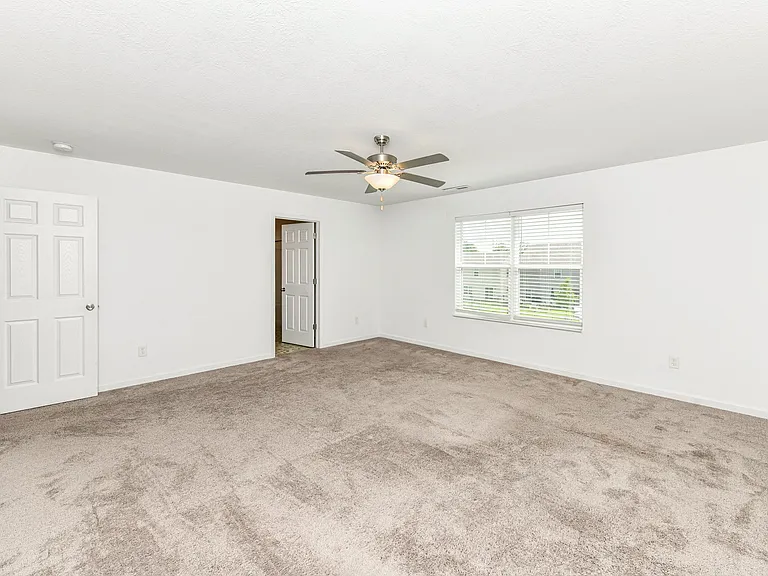 5051 Maywood Dr — Photo 31