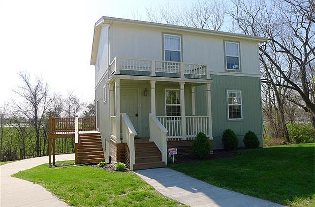 1st image of 7429 Orville Ave