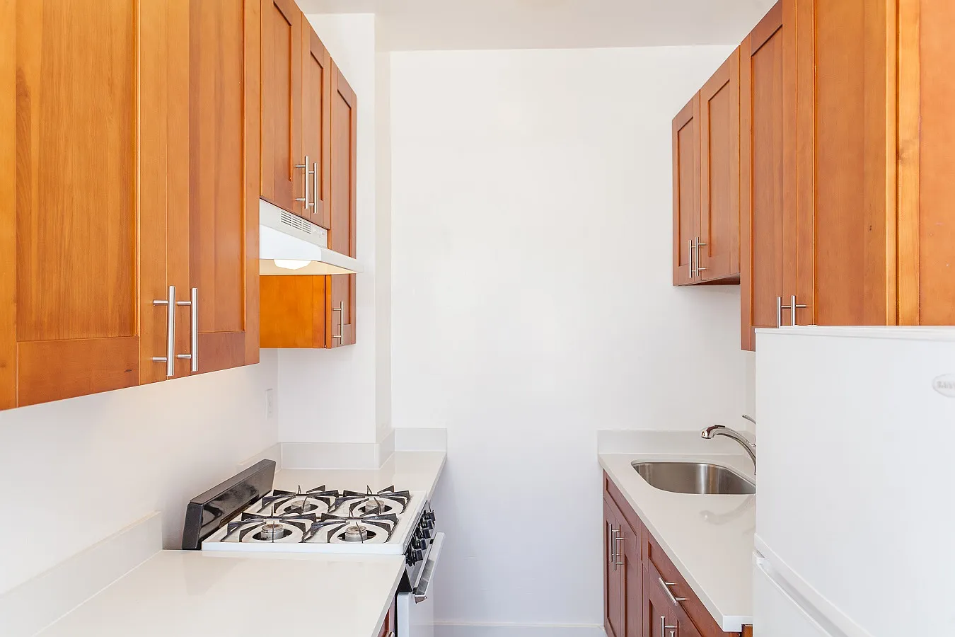 610 Hyde — Photo 1