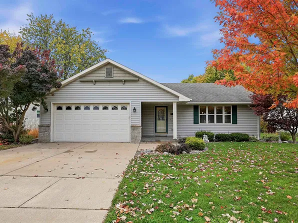 2419 N Lisa St, Appleton, WI 54914