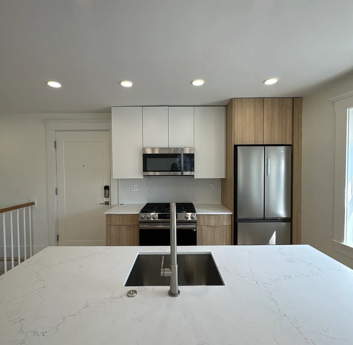3 bed, $4,600 — Photo 3