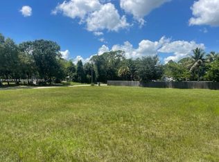 30 & 36 S Oak St, Fellsmere, FL 32948
