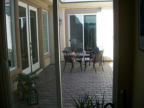 3rd image of 9337 Arrowhead Bluff Ave