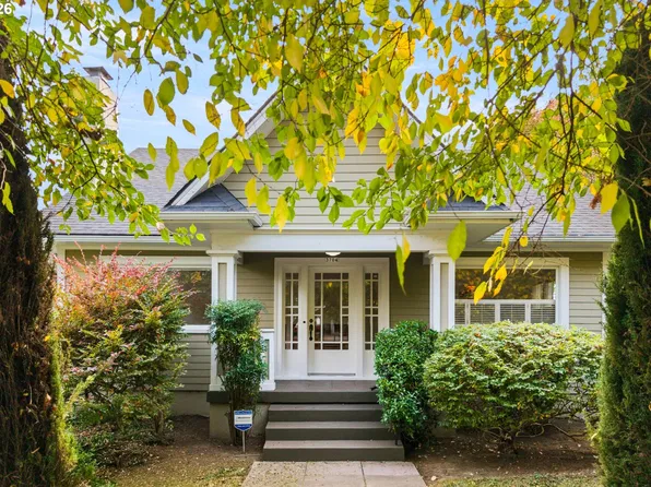 3704 N Massachusetts Ave, Portland, OR 97227