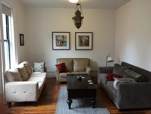 Rented by Salon Realty Corp | media 6