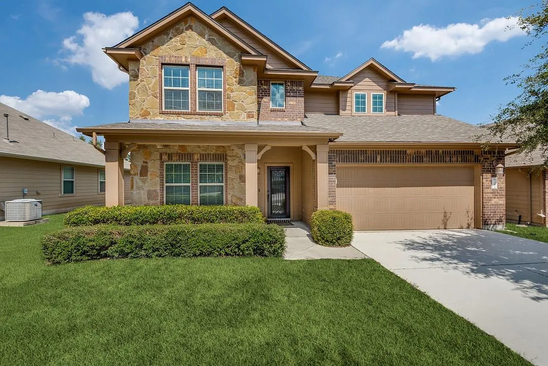 5 bed, 4.0 bath, 3489 sqft, $2,950 — Photo 1