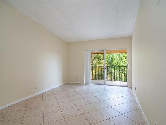 3rd image of 10701 Cleary Blvd APT 306