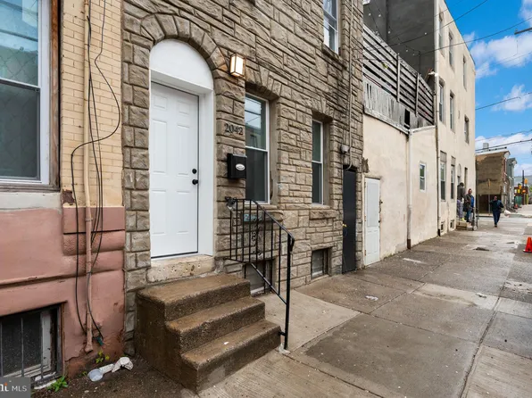 2042 E Somerset St, Philadelphia, PA 19134