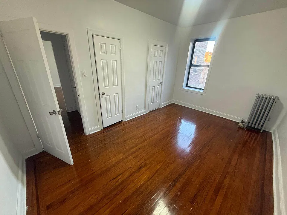 1854 Ocean Ave #10