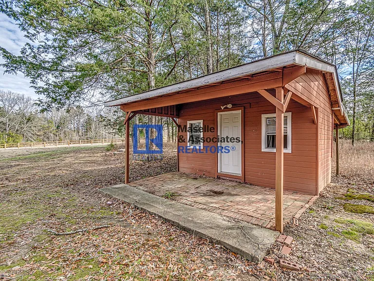 200 Cripple Creek Rd — Photo 88