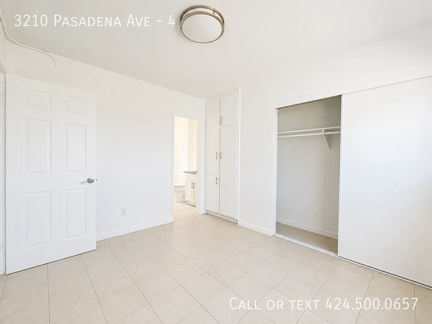 1 bedroom Apartment- Pasadena Ave — Photo 2