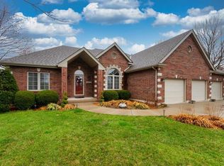 25310 E 99th St, Lees Summit, MO 64086