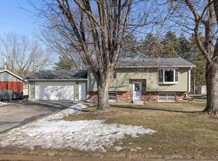 1605 Cliffview DRIVE, Holmen, WI 54636