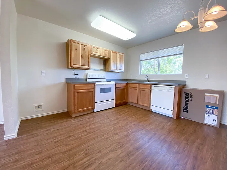 3215 Northwest Blvd — Photo 10