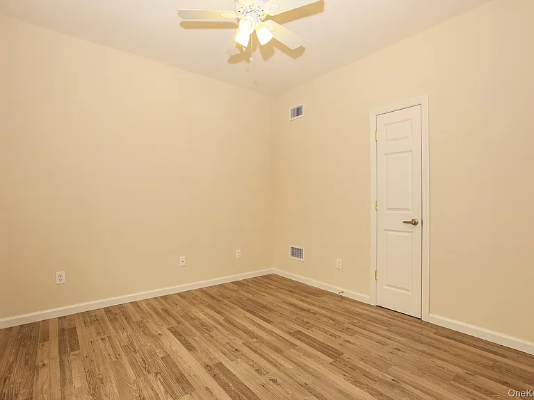 1 Grace Ln — Photo 9