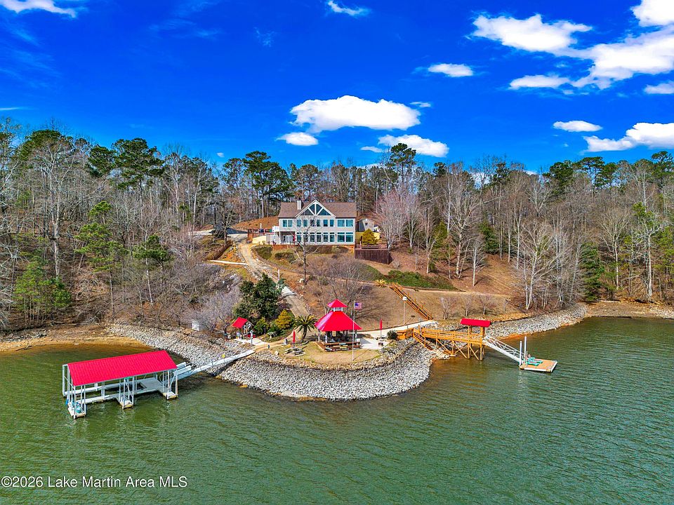 1st image of 876 Ridge Rd