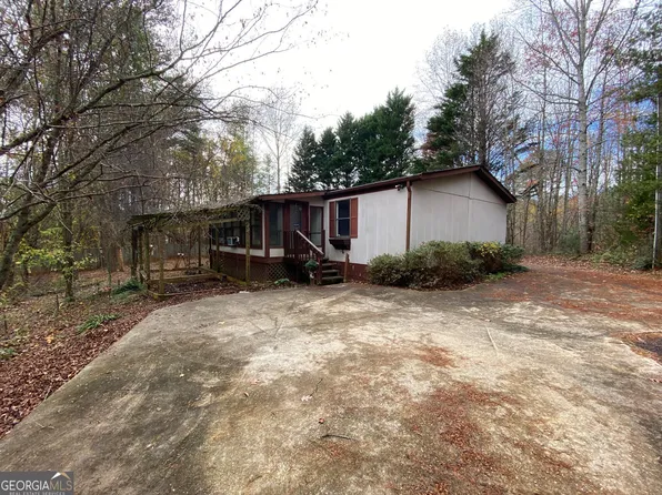 61 Berry Patch Ln, Cleveland, GA 30528