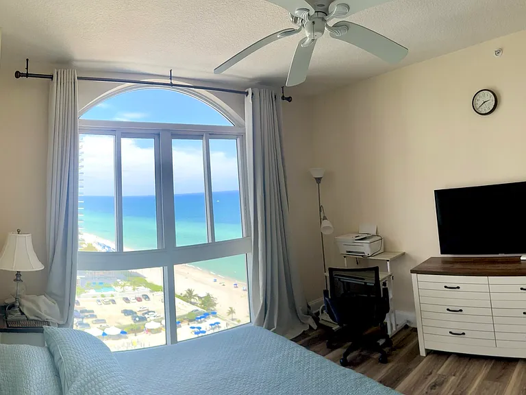 2080 S Ocean Dr #8 — Photo 5