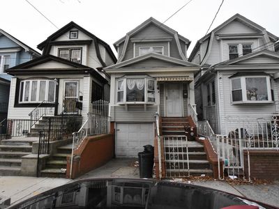 8916 92nd St, Jamaica, NY, 11421