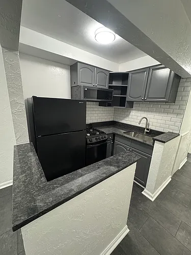 94 S 12th St #1 Photo 1