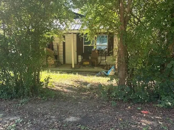 621 Johns Ln, Gastonia, NC 28052