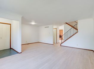87 Forthton Ave, Troy, MI 48084
