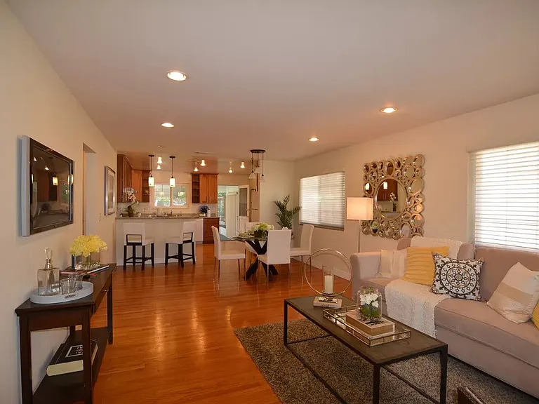 4181 Blewett St — Photo 3