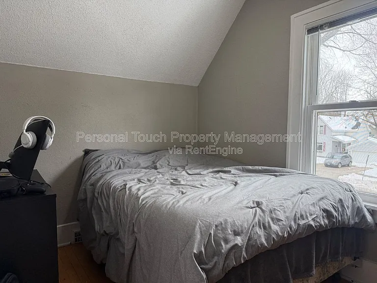606 5th St S — Photo 24