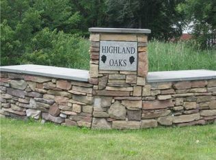 219 Garth Rd, Manchester, CT 06040