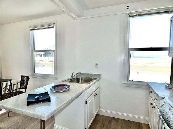 4th image of 1750 Vallejo St APT 701