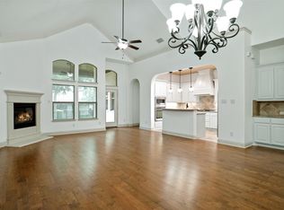 3008 Bella Lago Dr, Denton, TX 76210