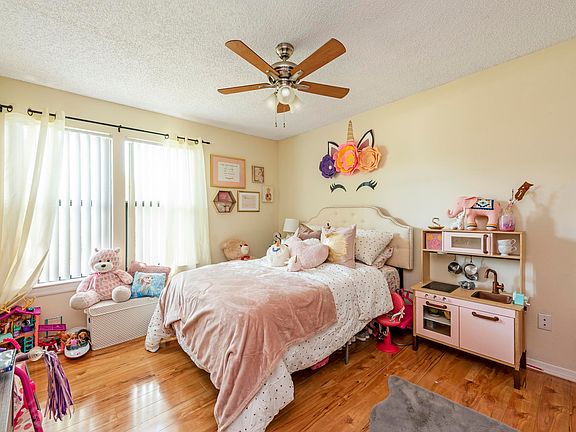 4th image of 4040 Crockers Lake Blvd APT 1711