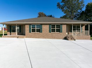 296 Hunt St, Manchester, TN 37355