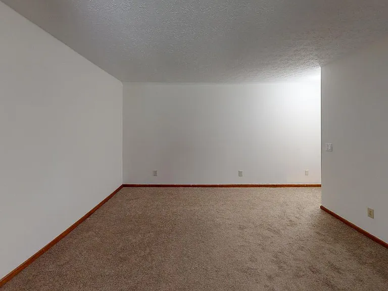 5483 Archway Dr — Photo 14