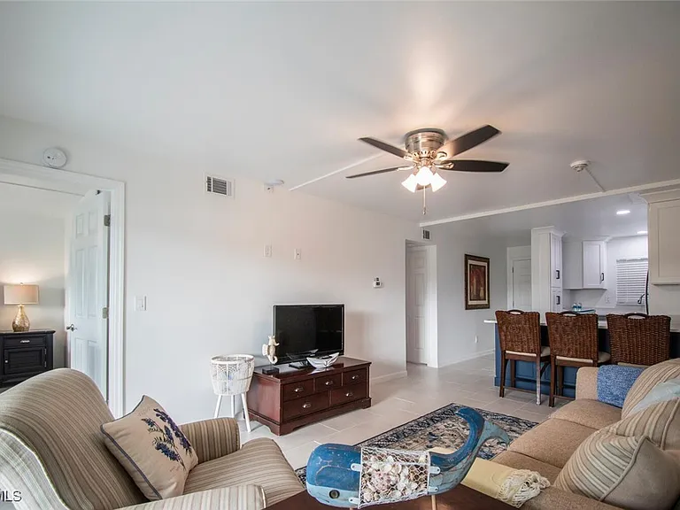 16007 Davis Rd #613 — Photo 10