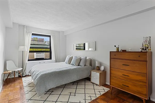 Sold by Corcoran | media 15