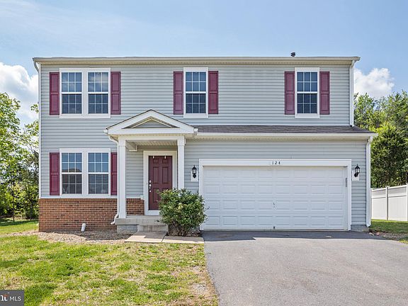 2nd image of 124 Hayvenhurst Ct