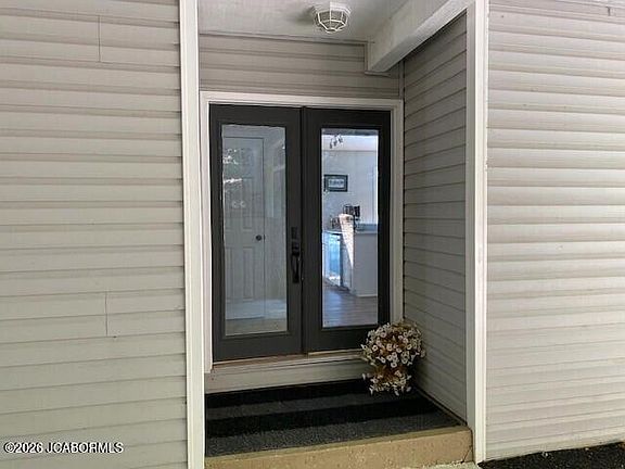 5th image of 1212 Sweetwater Dr