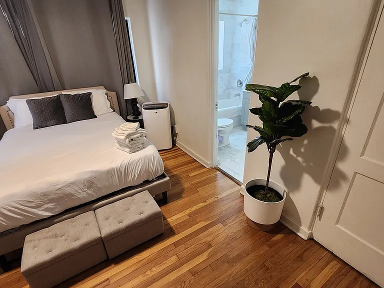 1009 N 1st St #2 — Photo 16