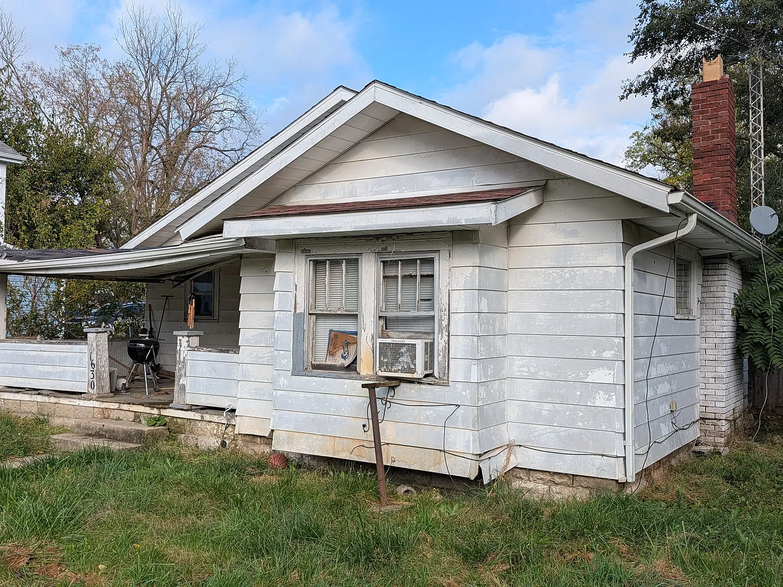 3 bed, 1030 sqft, $800 — Photo 2