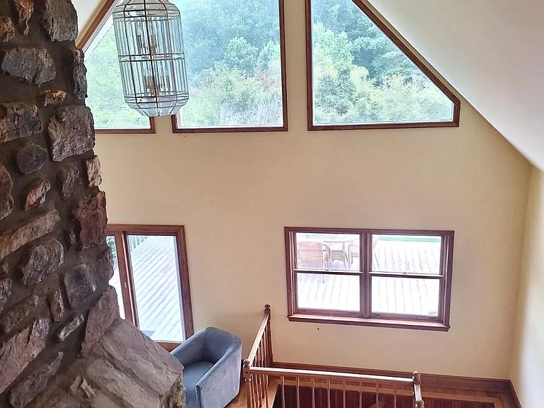 9078 Knoll Run Ln — Photo 34