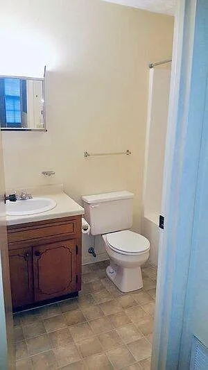 2130 Main St #3B — Photo 6