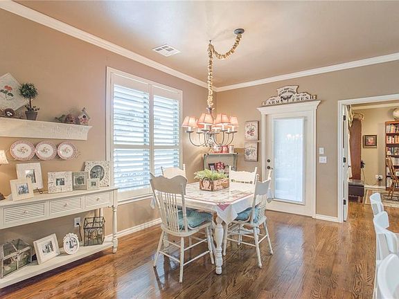5th image of 7996 Lindsay Ln