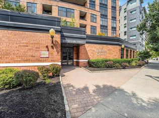 610 Newark St APT 4E, Hoboken, NJ