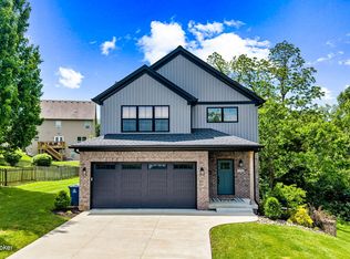 2206 Northgate Dr, La Grange, KY 40031