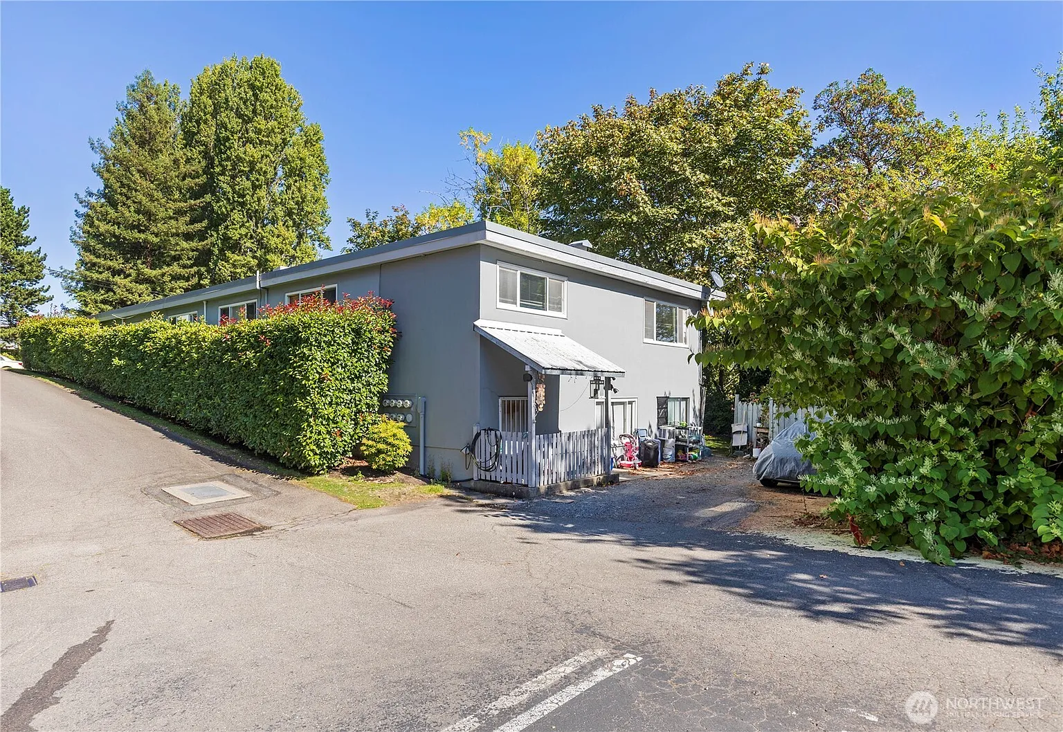 2109 W Raye Street photo 1