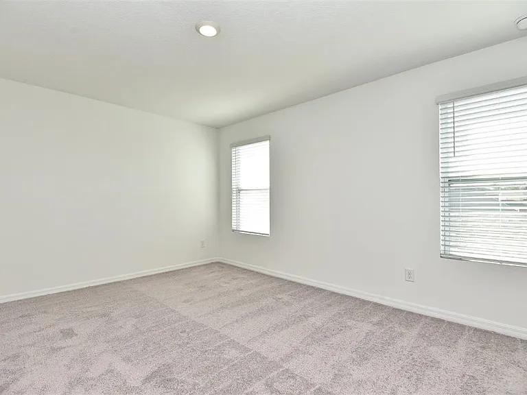 2948 Voyager Ave — Photo 20