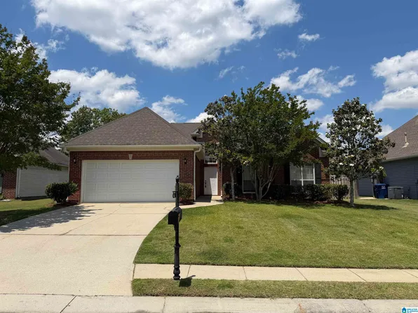 1670 Old Cahaba Ct, Helena, AL 35080